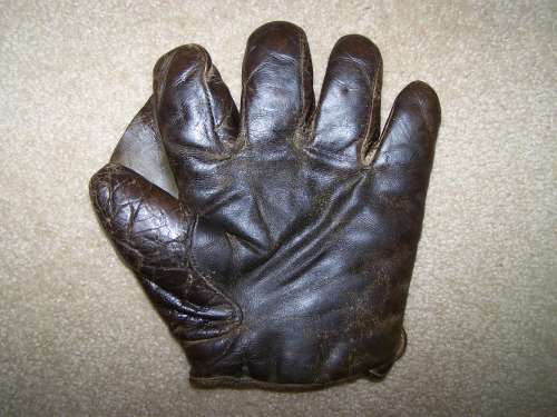 Spalding Full Web 2 Front